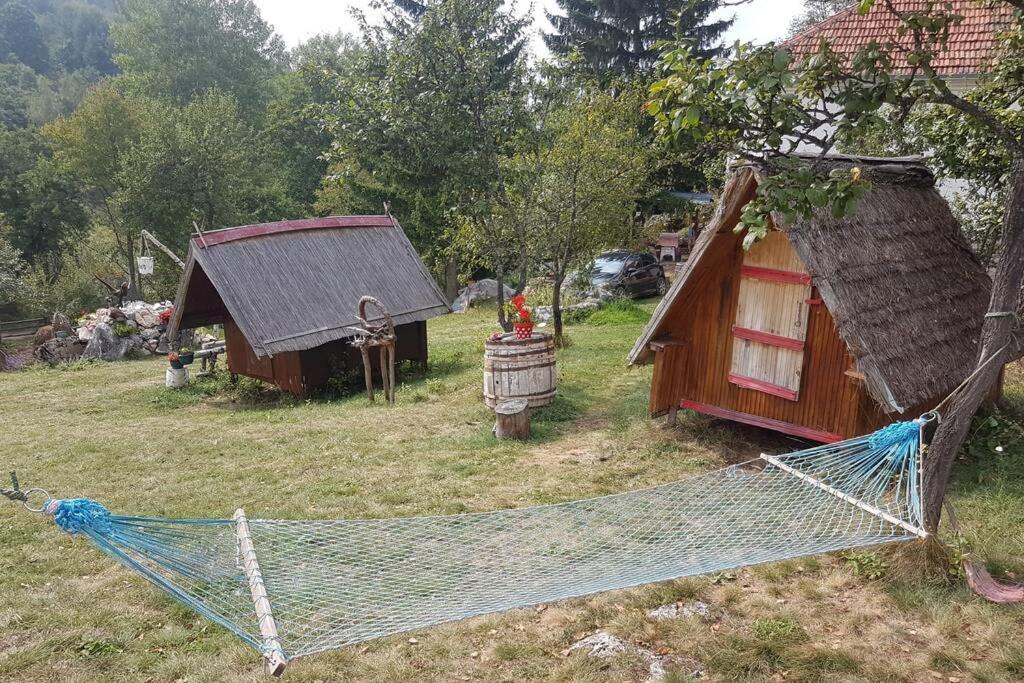 Log Cabin Uvac Нова-Варош Экстерьер фото