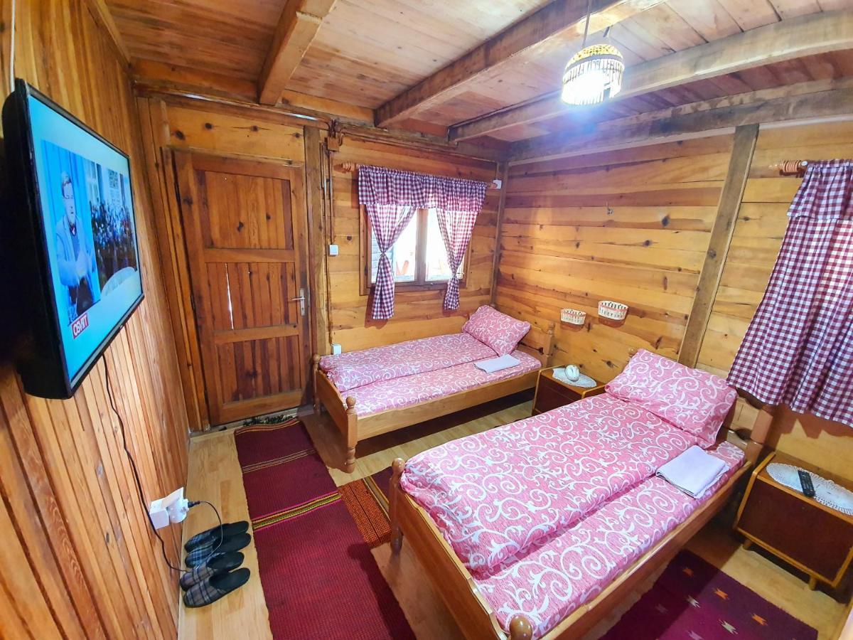 Log Cabin Uvac Нова-Варош Экстерьер фото
