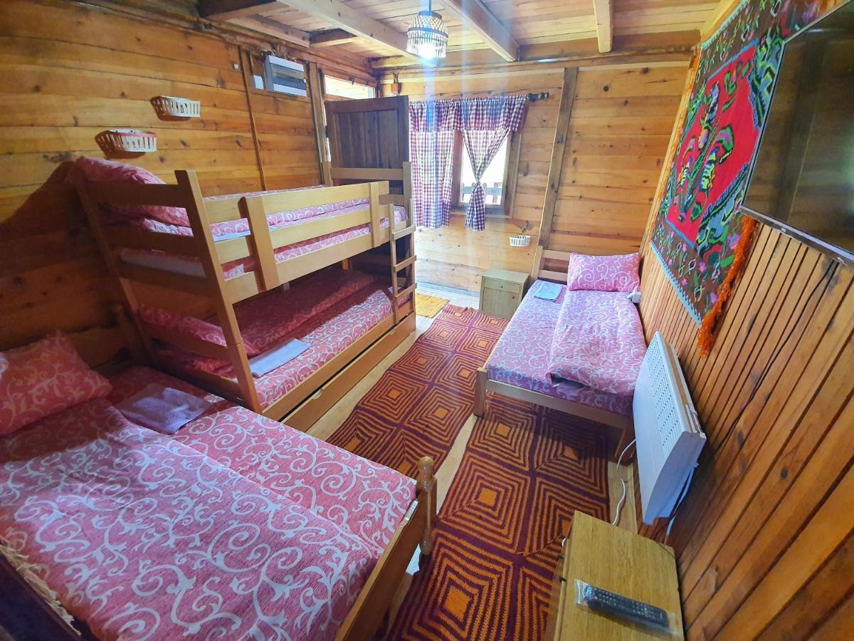 Log Cabin Uvac Нова-Варош Экстерьер фото