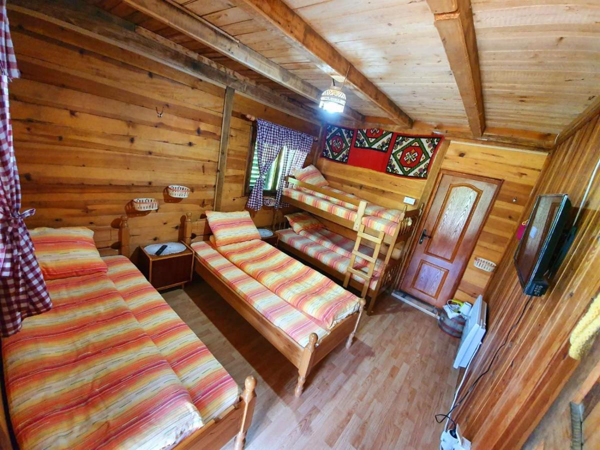 Log Cabin Uvac Нова-Варош Экстерьер фото